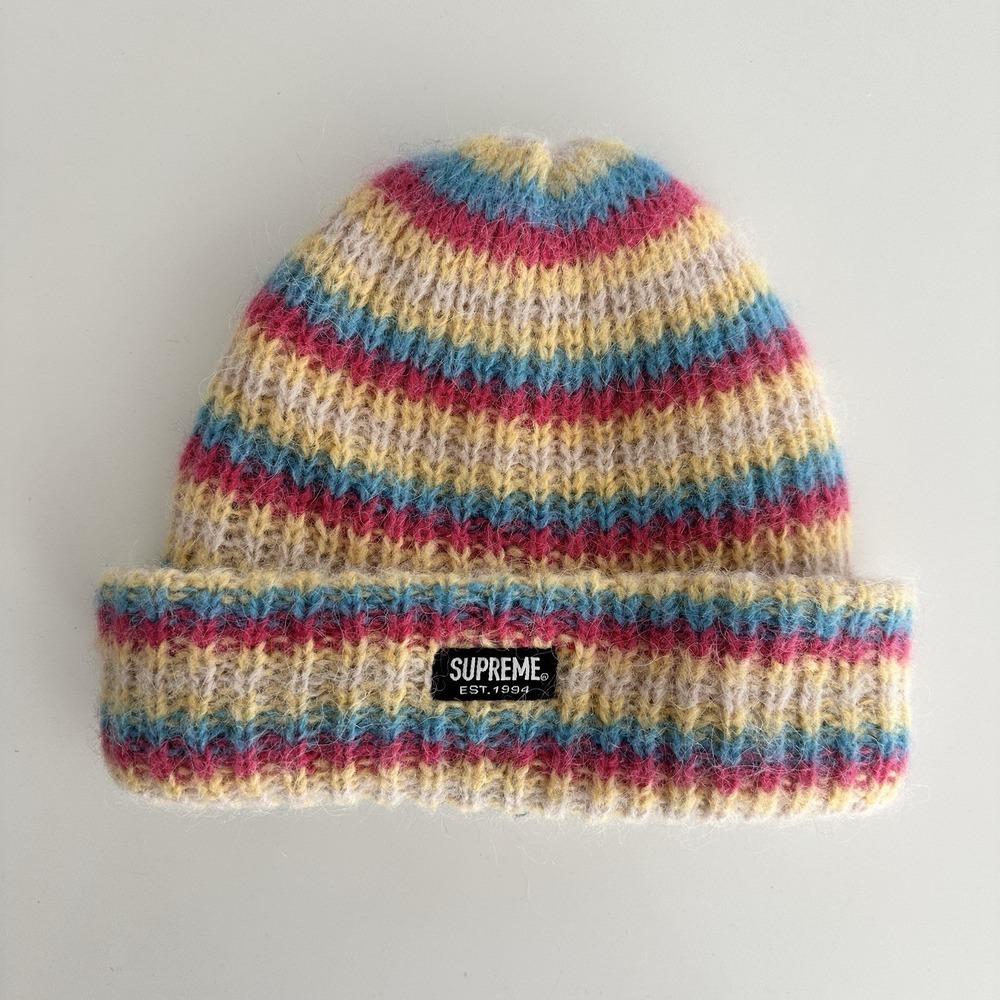 Supreme Beanie White Loose Stripe FW23 Alpaca Wool Knit Streetwear Skater‎ Hype